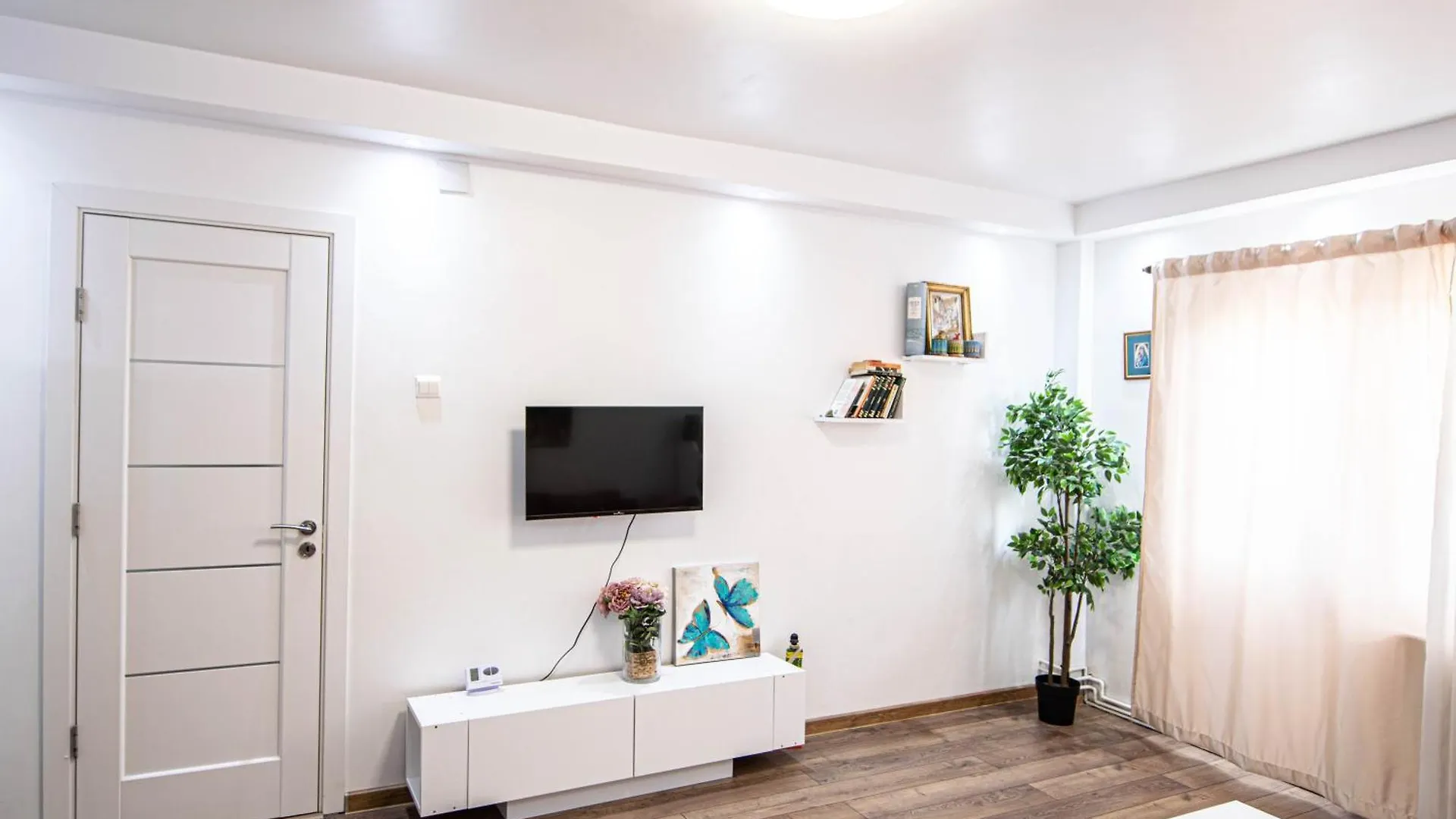 Apartament Near The Park Two Rooms Bucureşti