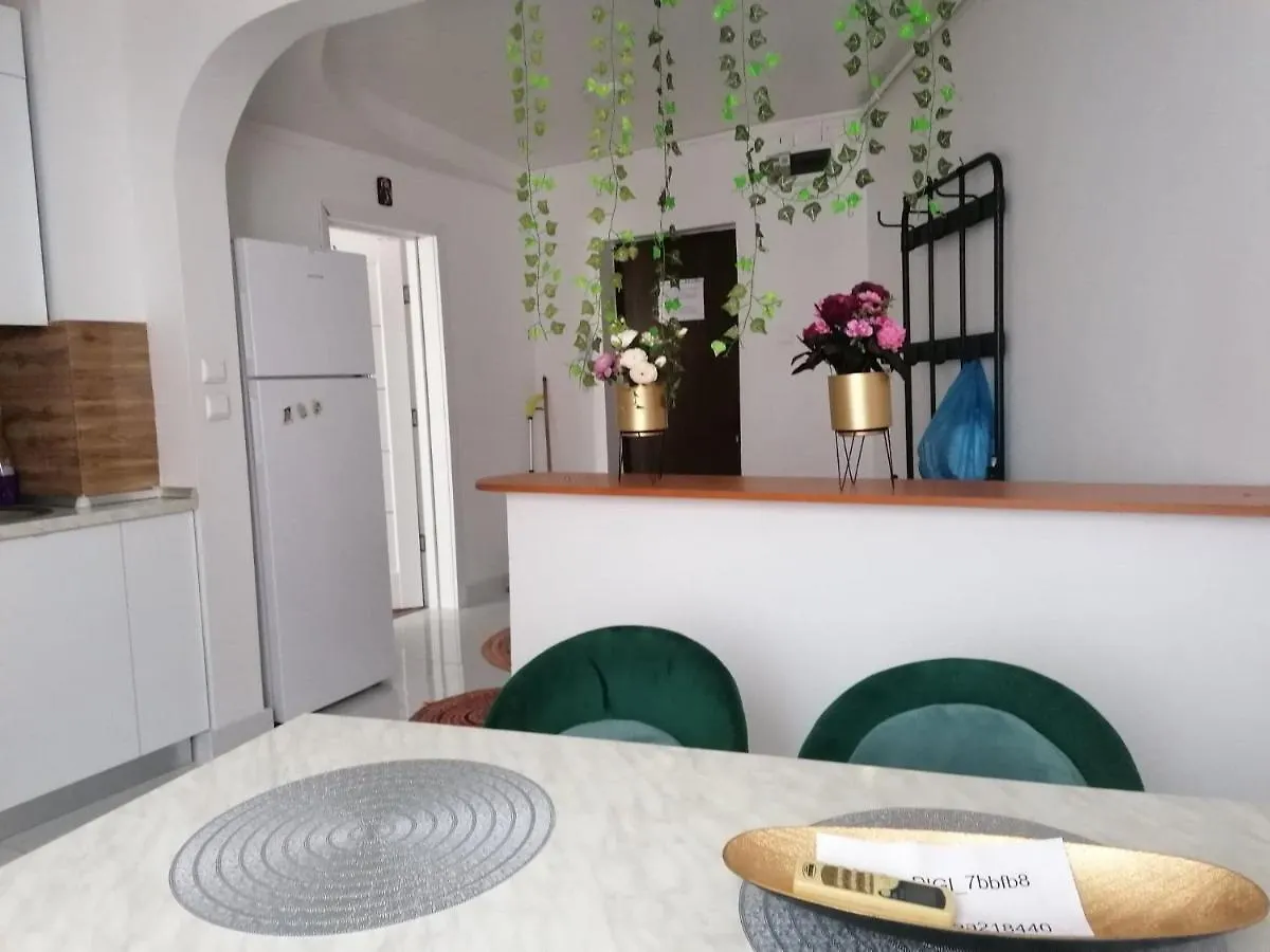 Apartament Near The Park Two Rooms Bucarest Appartamento