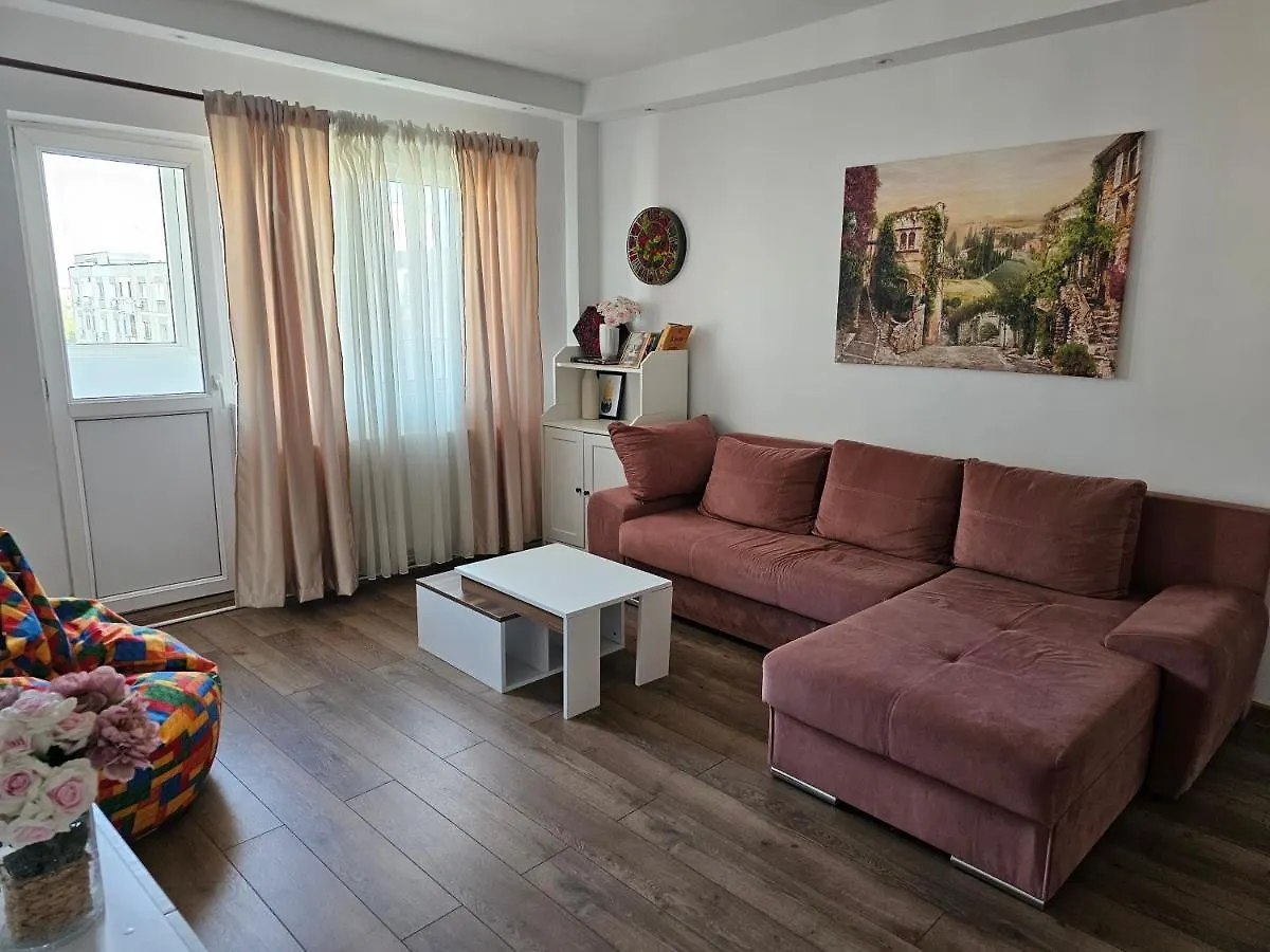 Appartamento Apartament Near The Park Two Rooms Bucarest