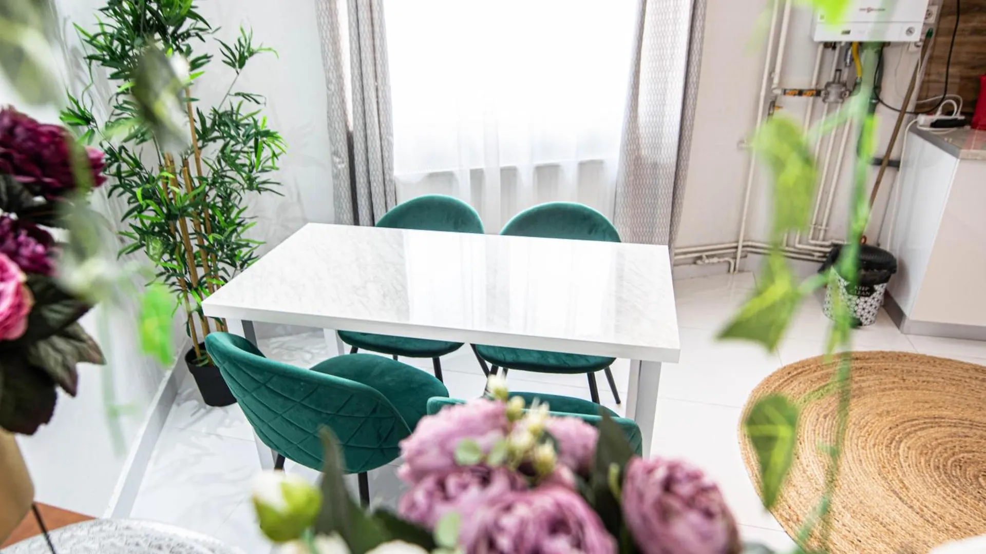 Apartament Near The Park Two Rooms Bucarest Appartement